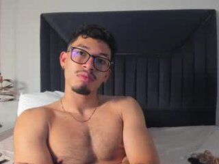 jaxon_carter